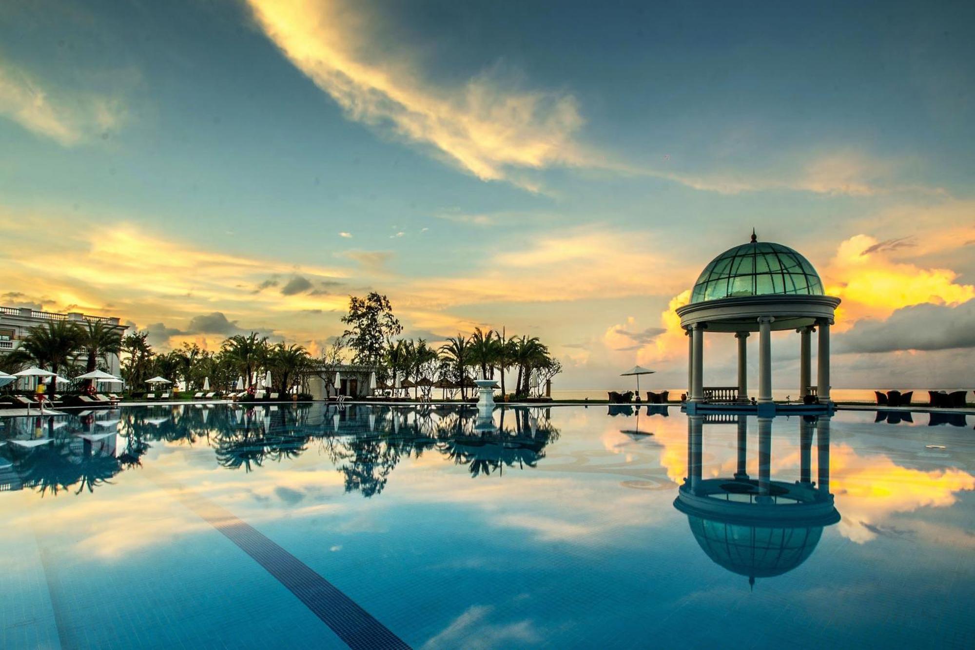 Sheraton Phu Quoc Long Beach Resort Exterior photo